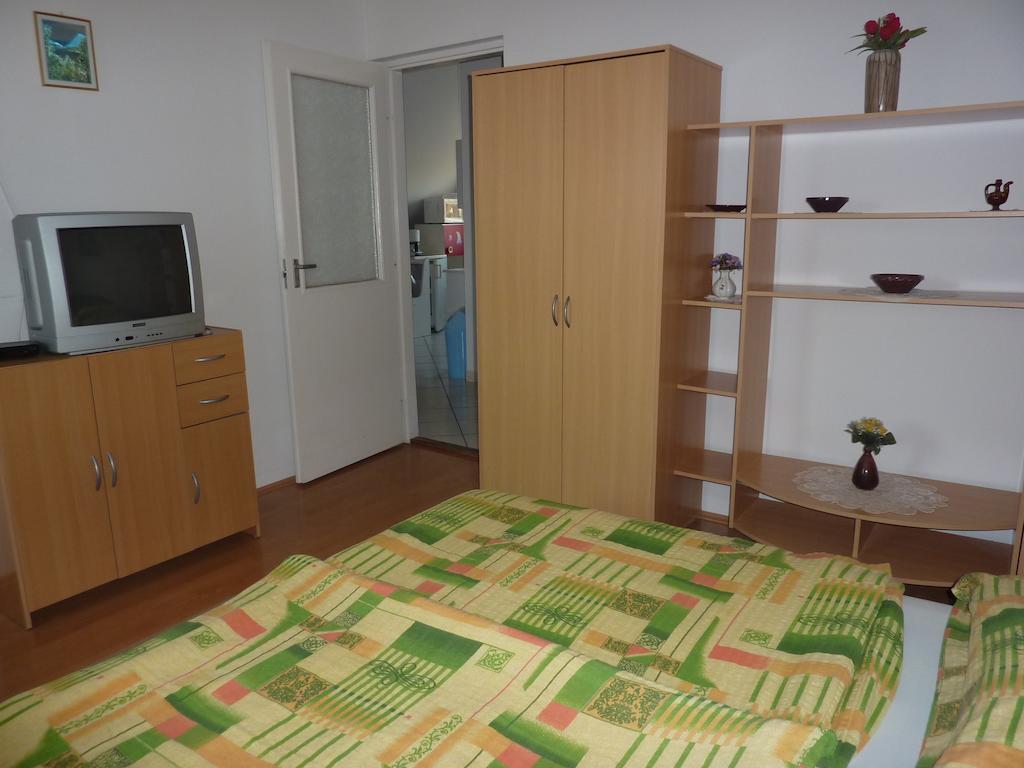 Appartamento Bridgehaus Balatonfüred Camera foto